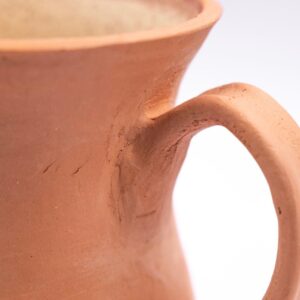 Jarra cerámica ancha con asa 3