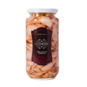 Cebolla con ají escabechada