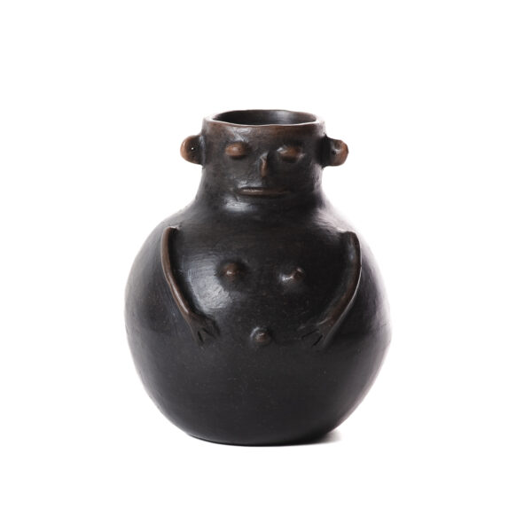 Metawe antropomorfo negro