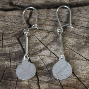 Aros de plata modelo Kultrun