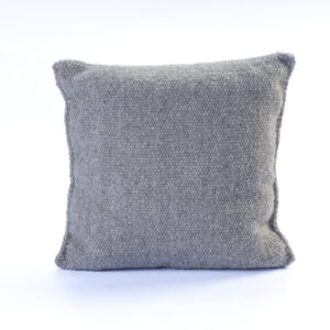 Cojín de lana gris claro