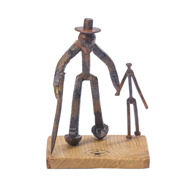 escultura tata y nieto